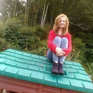 Meet your Posher, Vicky